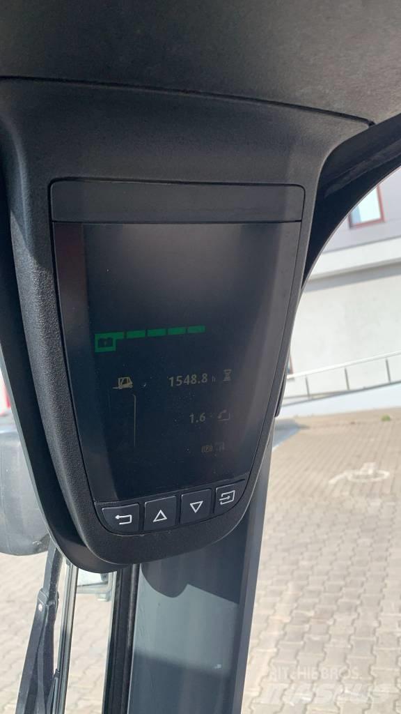 Linde E 18 Elmotviktstruckar