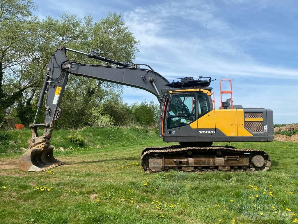 Volvo EC 220 EL Bandgrävare