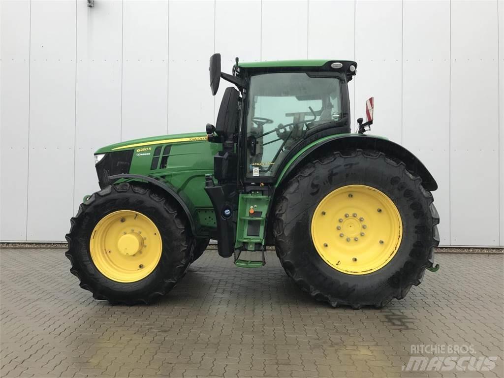 John Deere 6250R Traktorer
