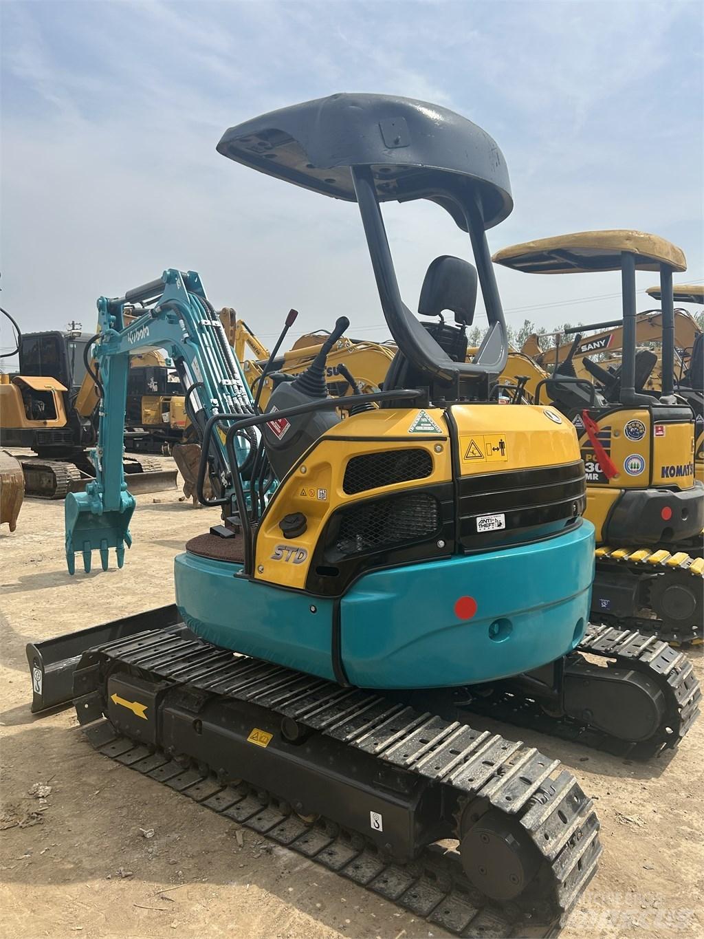 Kubota U 30 Minigrävare < 7t