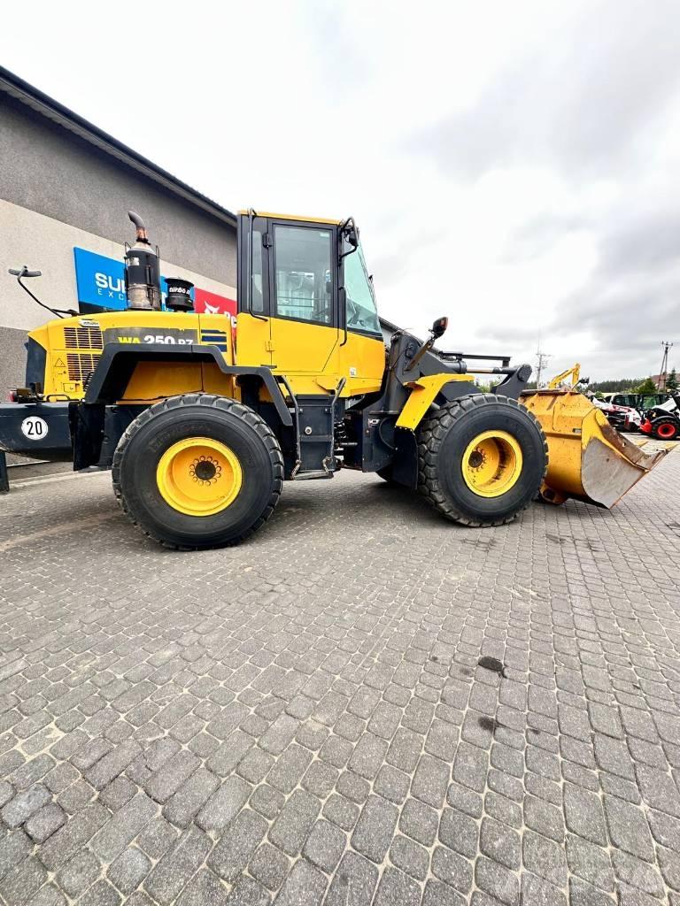 Komatsu WA 250 PZ-6 Hjullastare