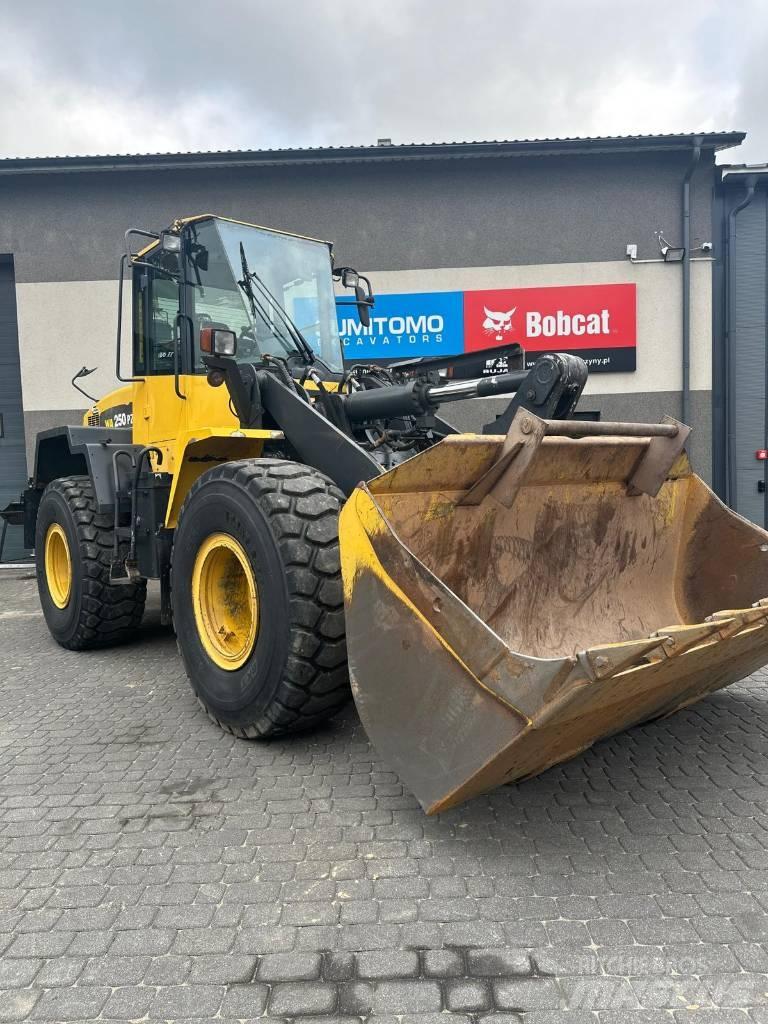 Komatsu WA 250 PZ-6 Hjullastare