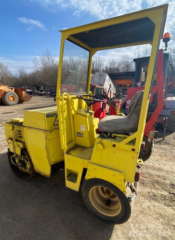 Bomag BW 100 AC Kombivältar
