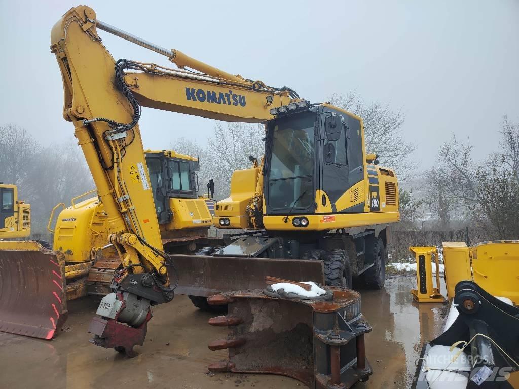 Komatsu PW180-11 Hjulgrävare