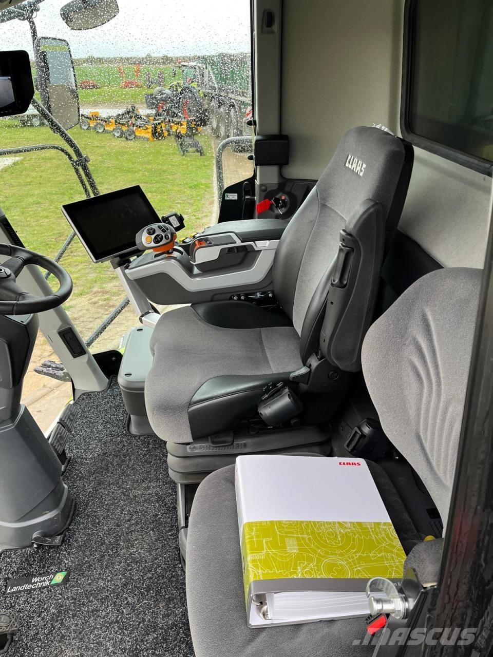 CLAAS Lexion 5300 Skördetröskor