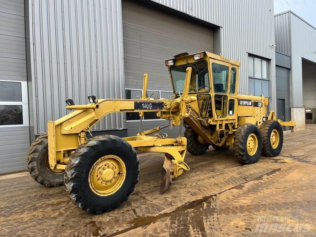 CAT 140G Väghyvlar