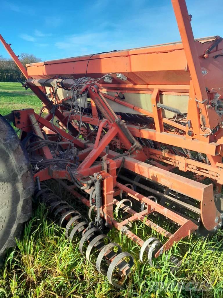 Kuhn Integra 4000 Kombisåmaskiner