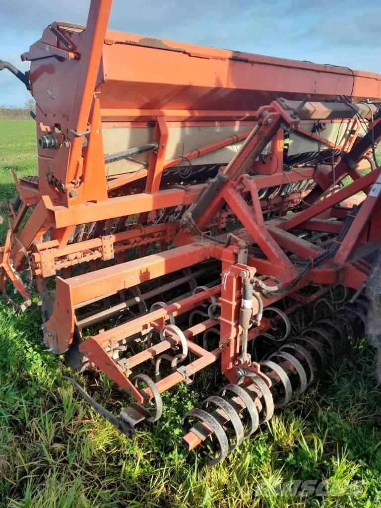 Kuhn Integra 4000 Kombisåmaskiner