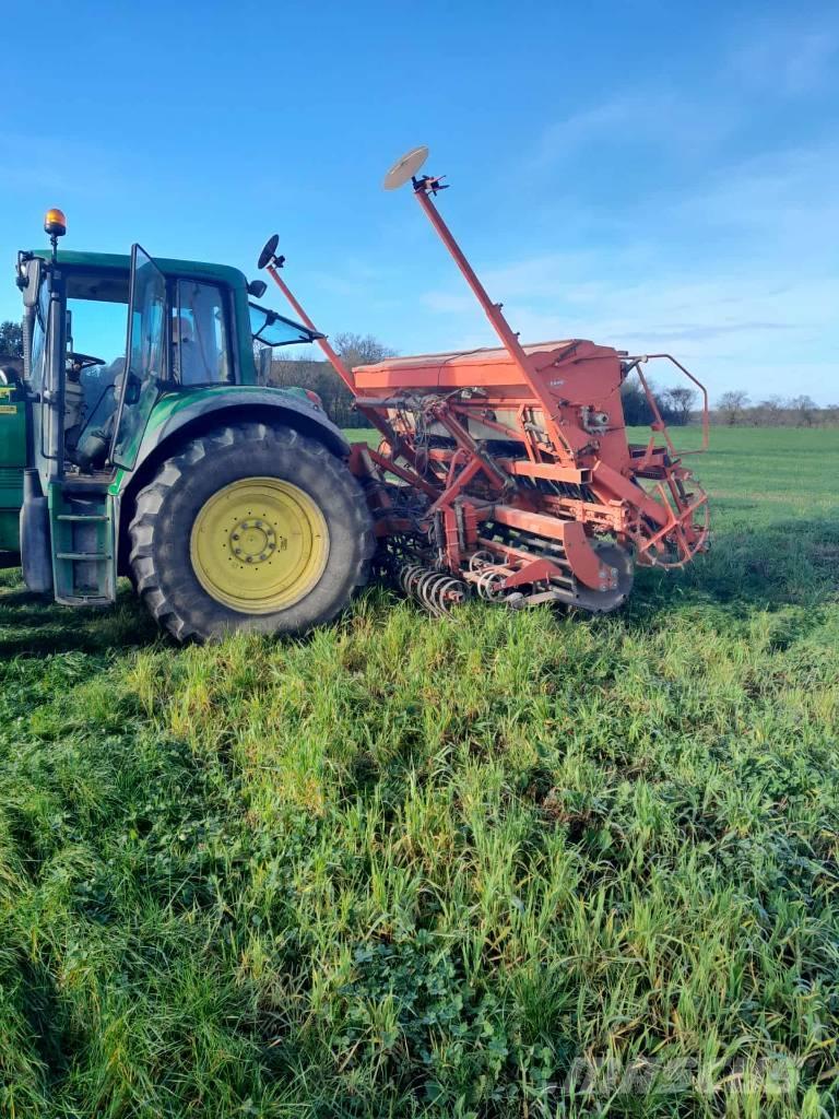 Kuhn Integra 4000 Kombisåmaskiner
