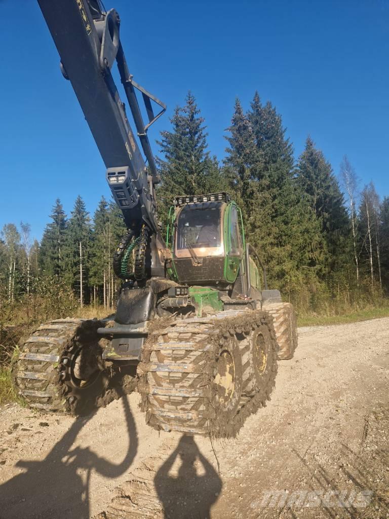 John Deere 1270G Skördare