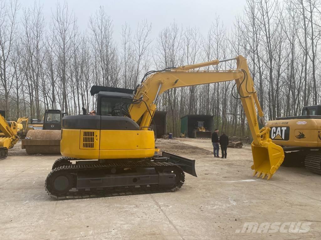 Komatsu PC128US Bandgrävare