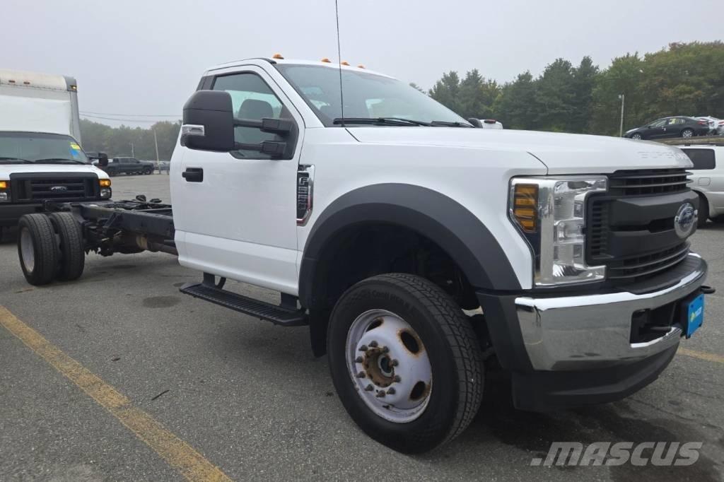 Ford F 550 XL SD Chassier