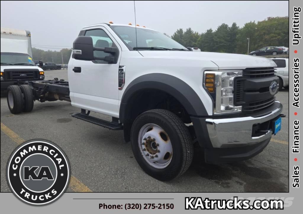 Ford F 550 XL SD Chassier