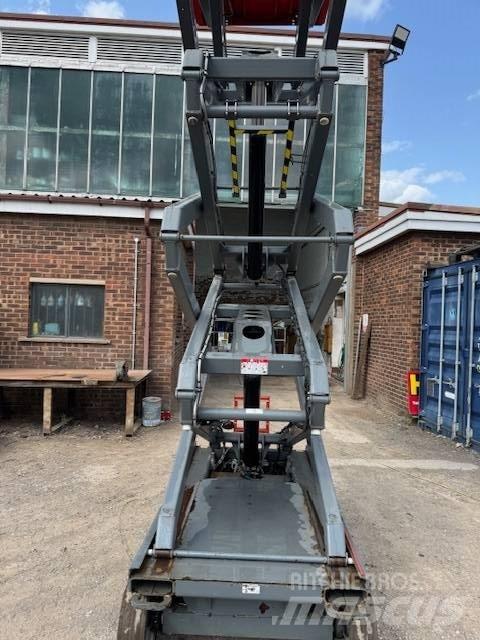 SkyJack SJ 4632 Saxliftar
