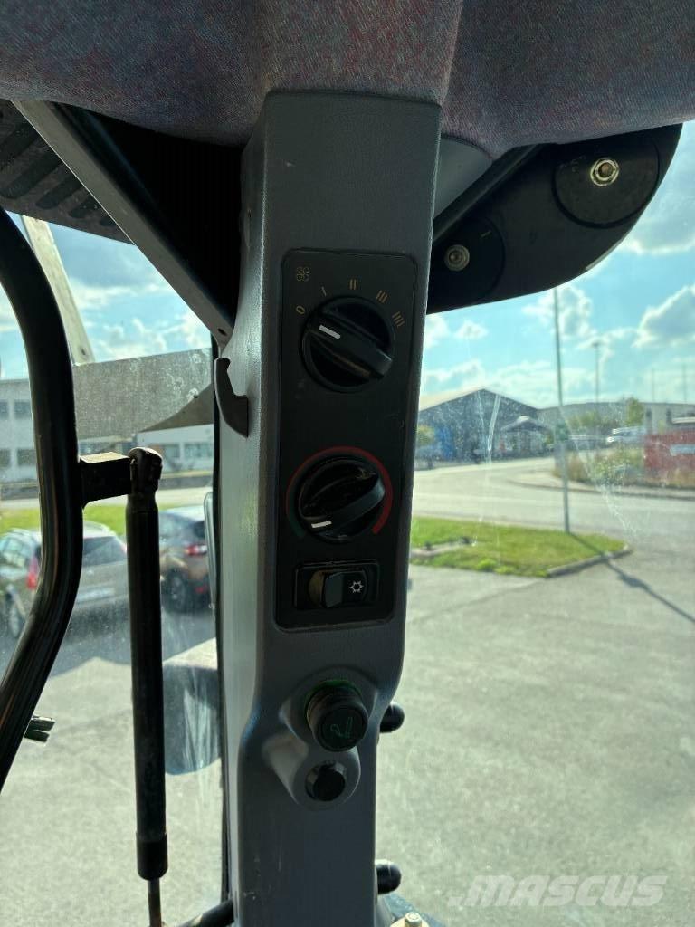 New Holland TS 130 A Traktorer