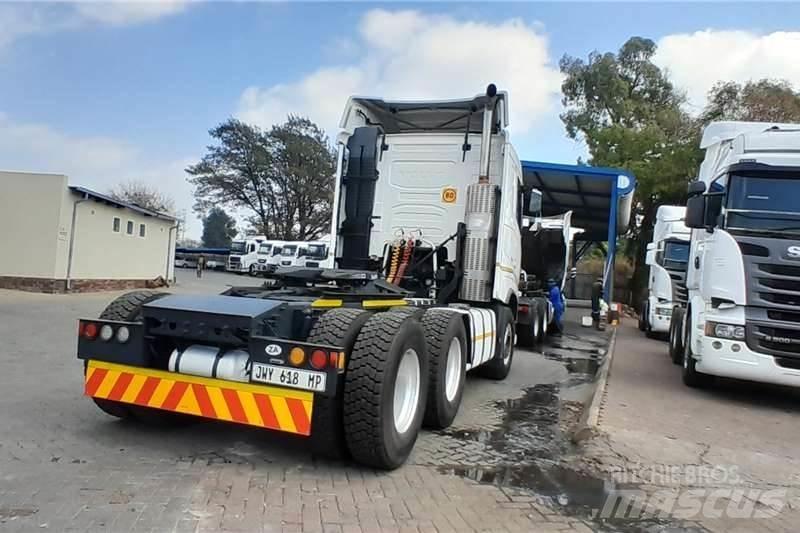 Volvo FH 440 Övriga bilar