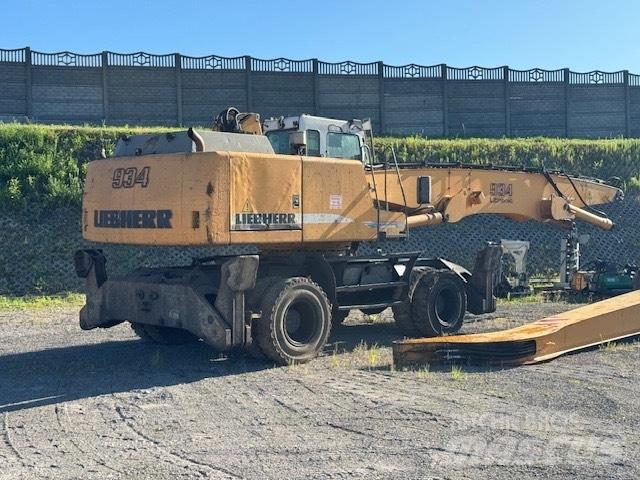 Liebherr A 934 B HD Avfalls / industri hantering
