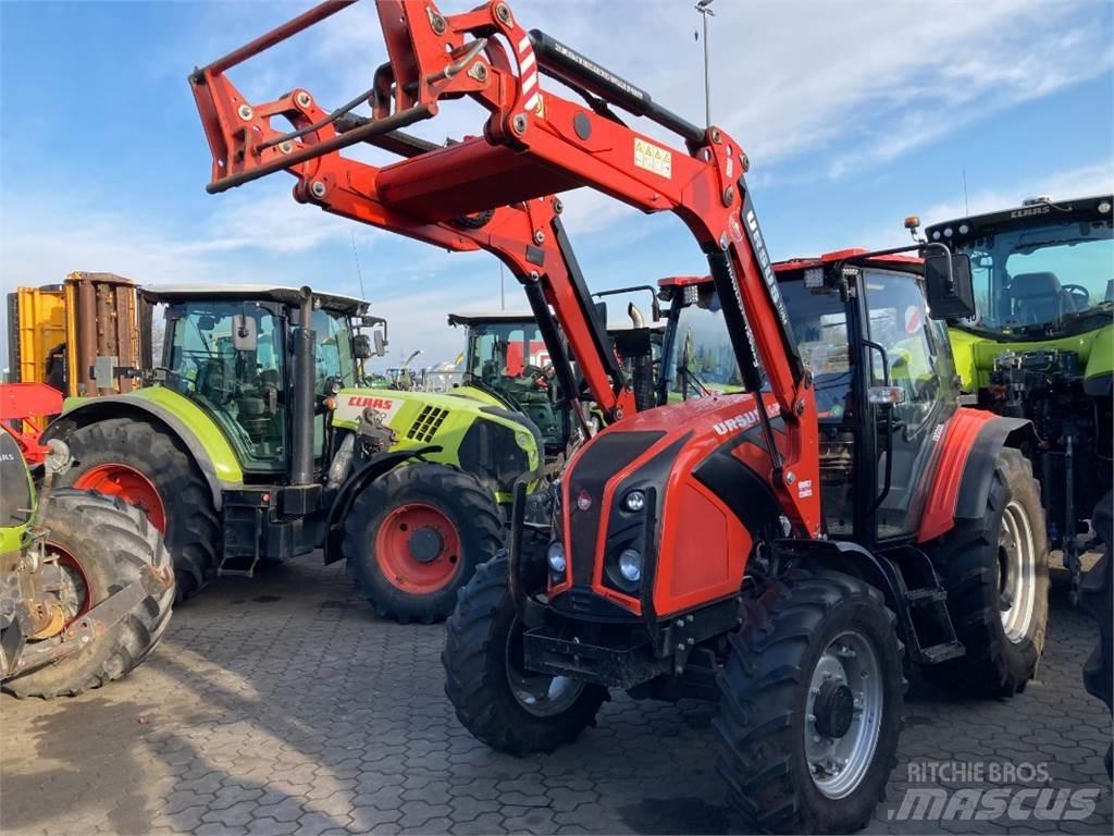 Ursus C-380 Traktorer