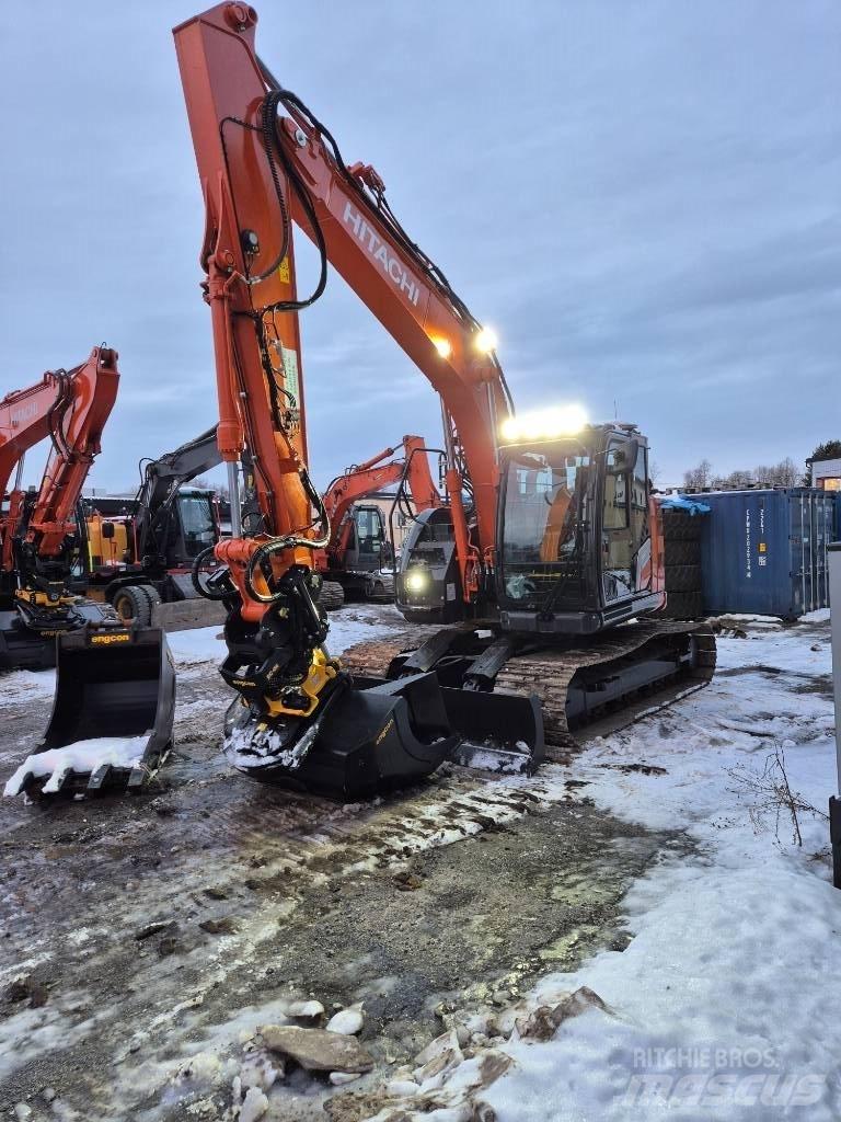 Hitachi ZX 135 US-7 Bandgrävare