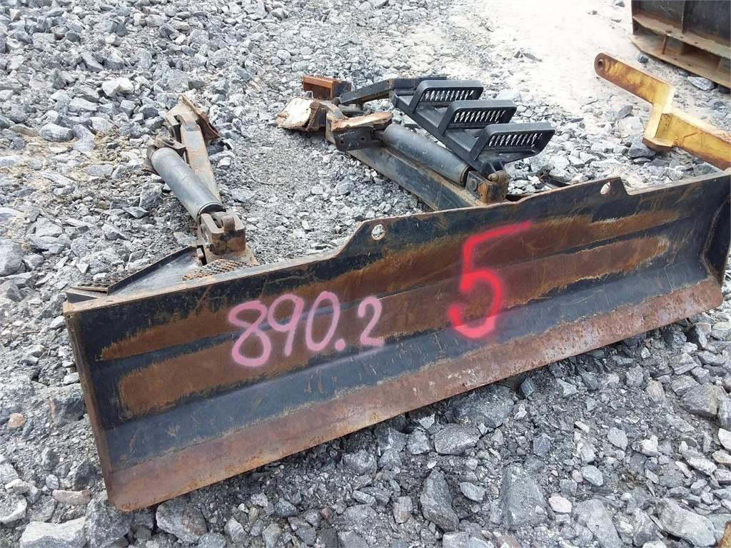 Valmet 890 Redskap till skogsmaskiner