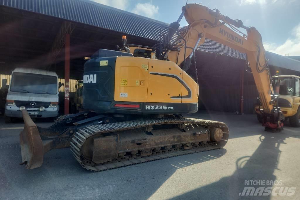 Hyundai HX 235 LCR Bandgrävare