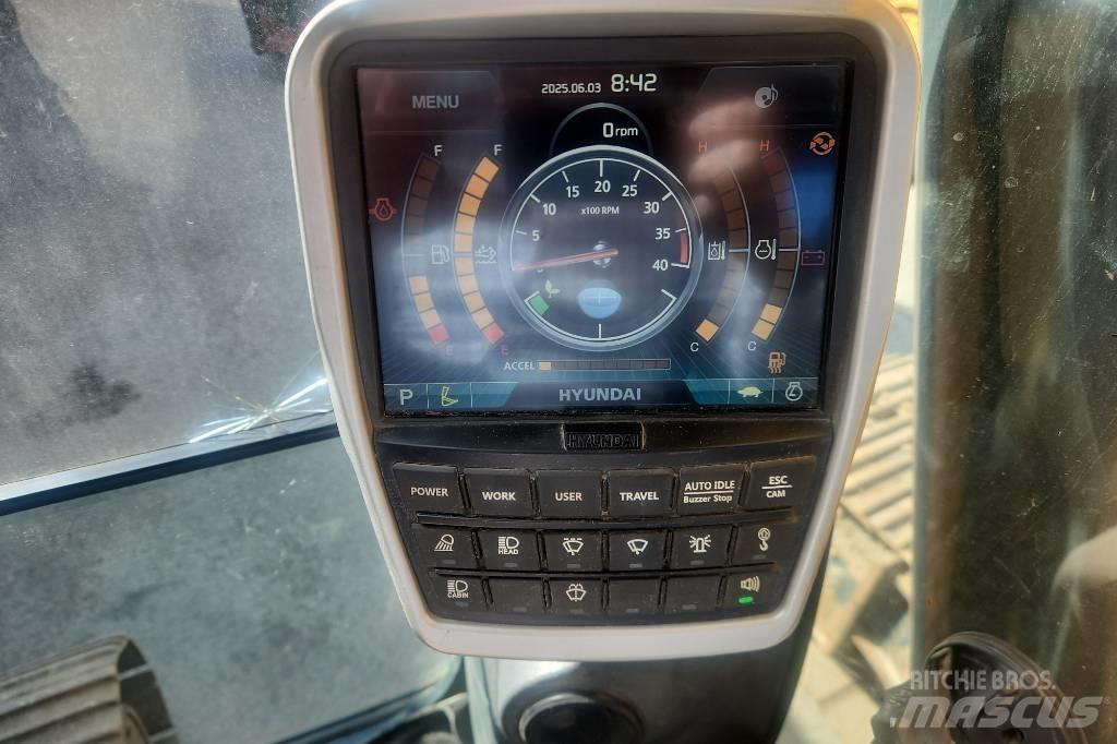 Hyundai HX 235 LCR Bandgrävare