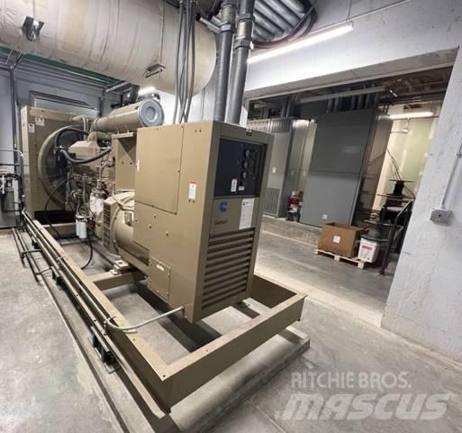 Cummins KTTA19 Dieselgeneratorer