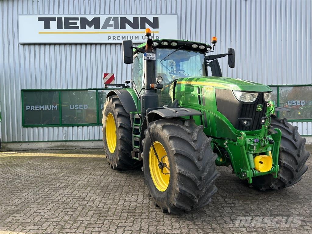 John Deere 6250R Traktorer