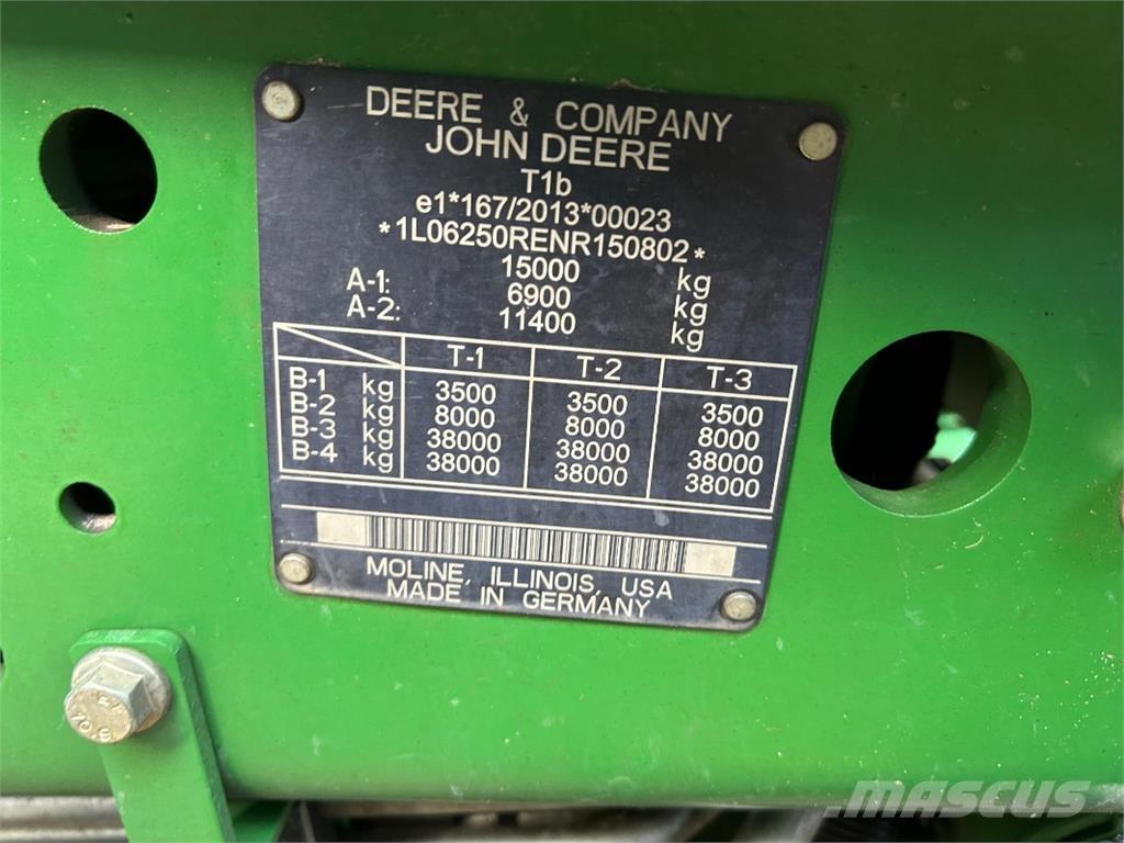 John Deere 6250R Traktorer
