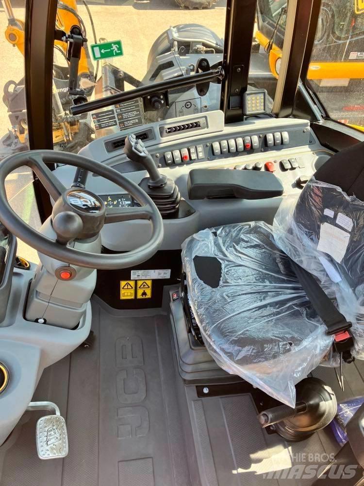 JCB 409 STAGE V - AGRI Minilastare