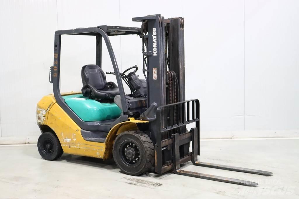 Komatsu FD25T-16 Dieselmotviktstruckar