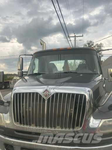 International 4400 Dragbilar