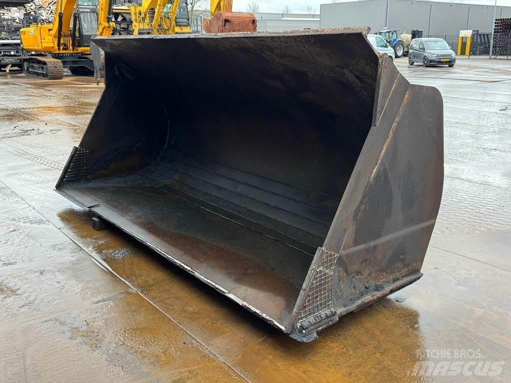 CAT Bucket CAT 980 Skopor