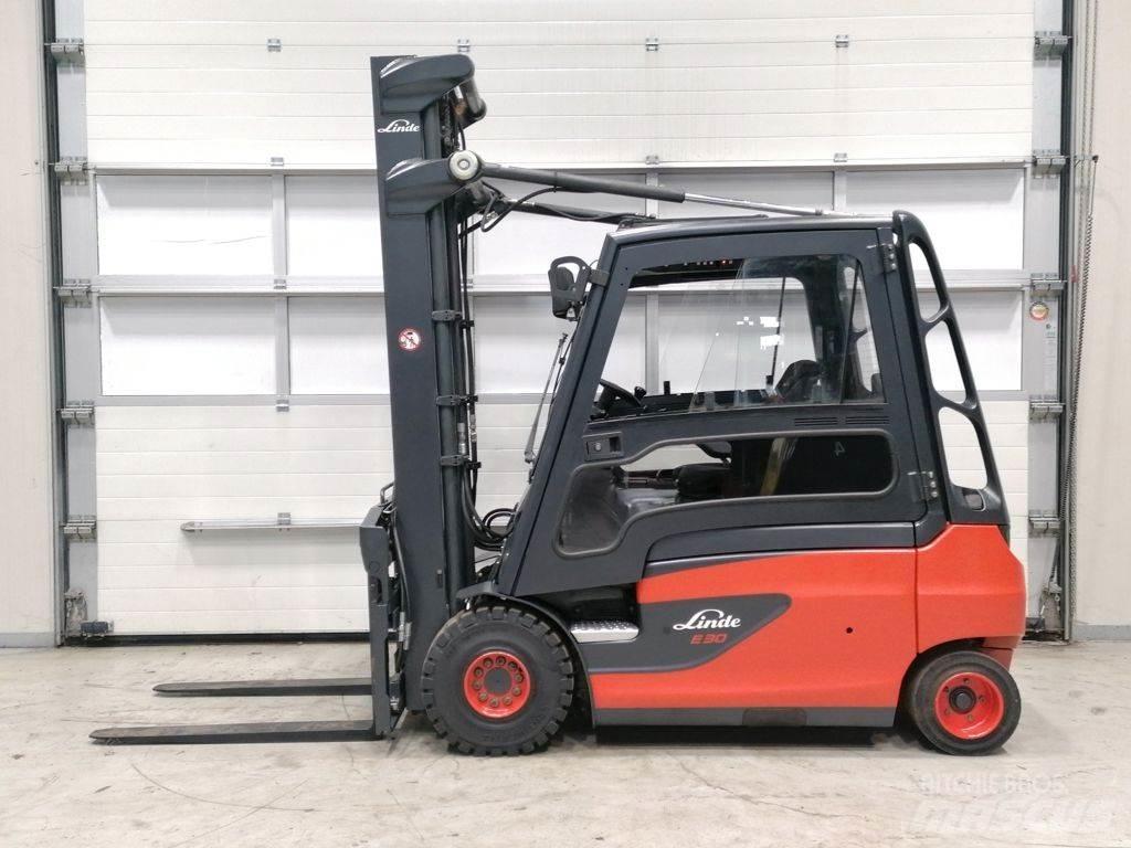 Linde E30L-01 Elmotviktstruckar