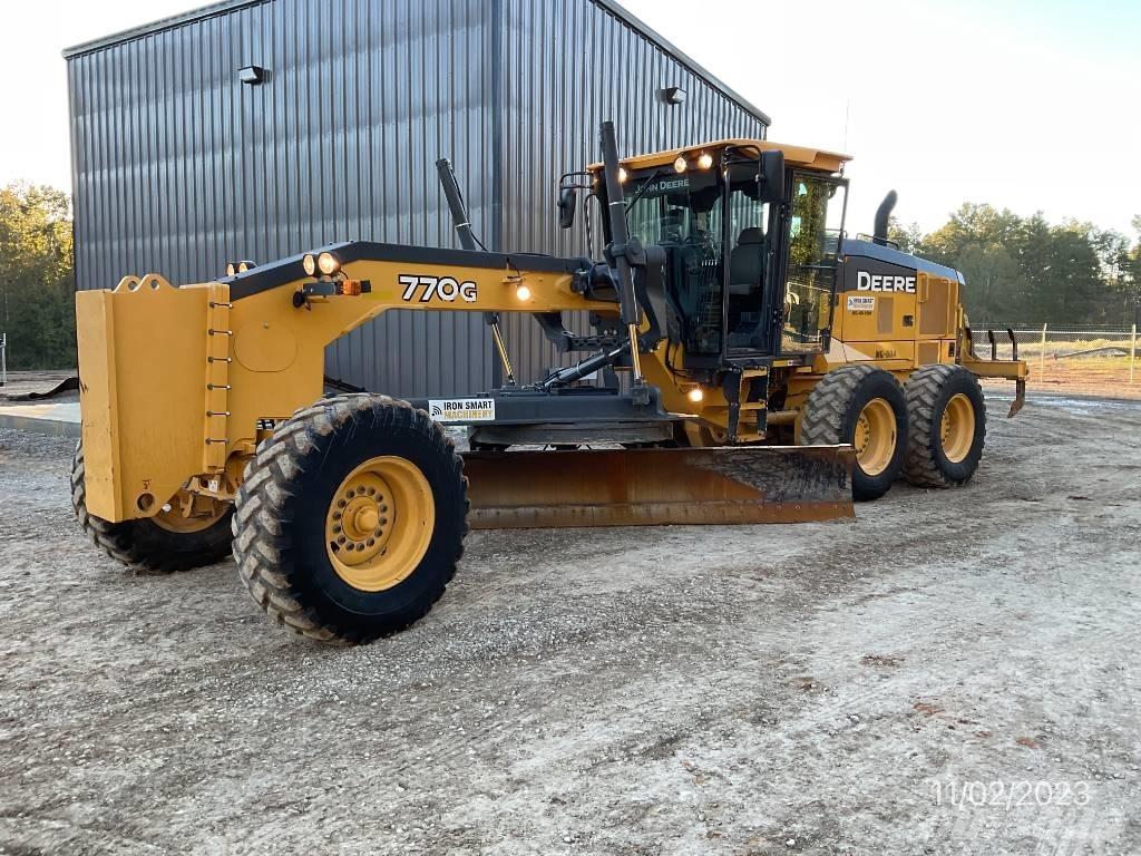 John Deere 770 G Väghyvlar