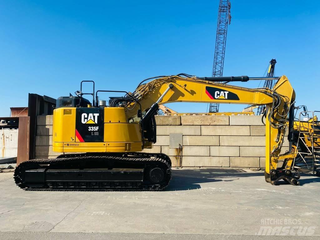 CAT 335 F L CR Bandgrävare