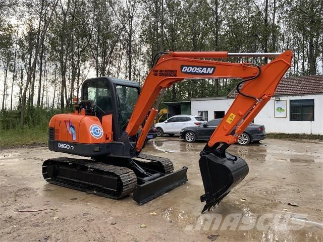 Doosan DH60-7 Minigrävare < 7t