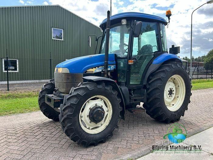 New Holland TD90 D Traktorer