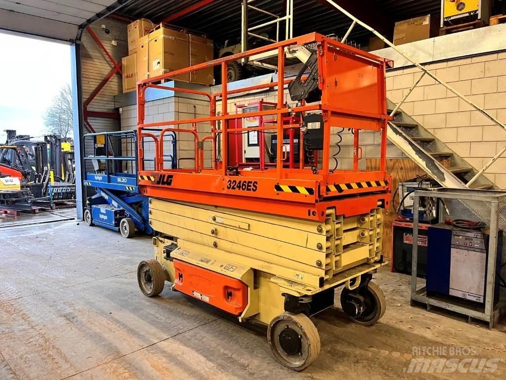 JLG 3246ES Saxliftar