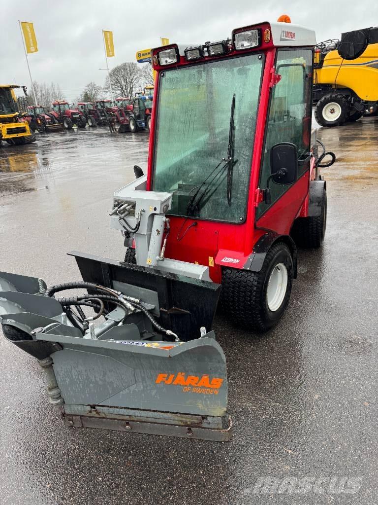 Timan Tool-Trac 245 Redskapsbärare