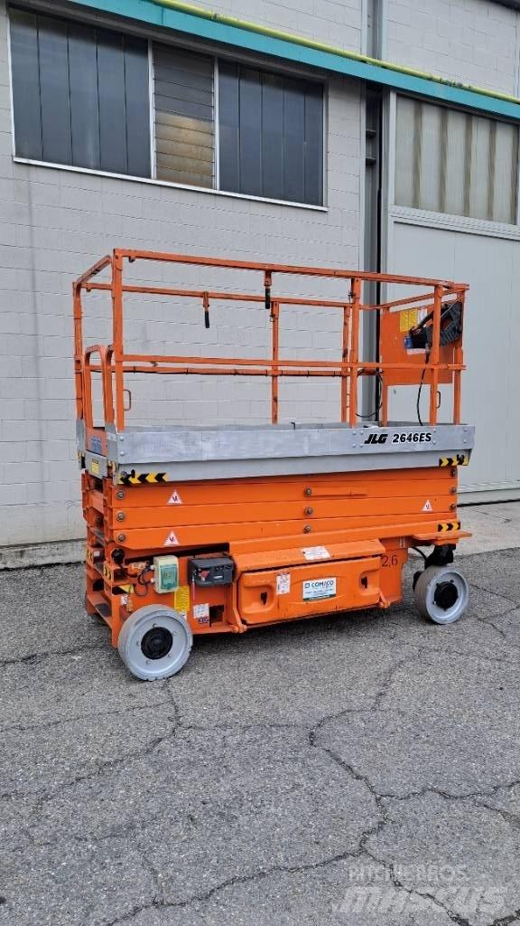 JLG 2646 ES Saxliftar