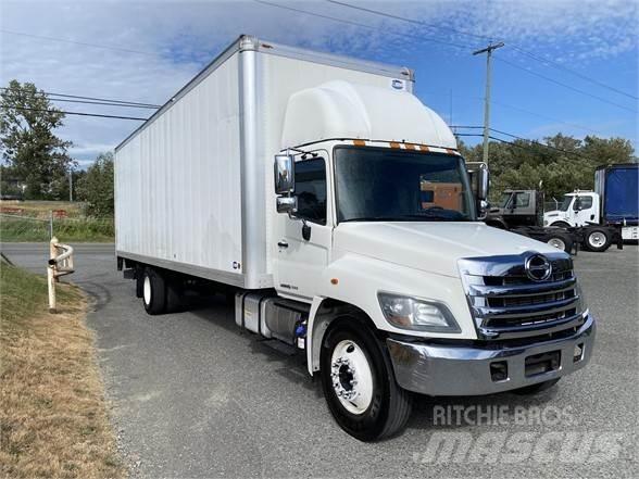 Hino 338 Skåpbilar