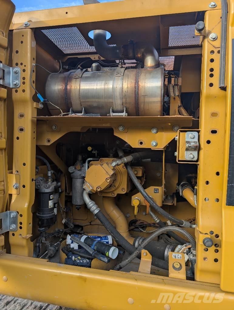 CAT 320 O7A Bandgrävare