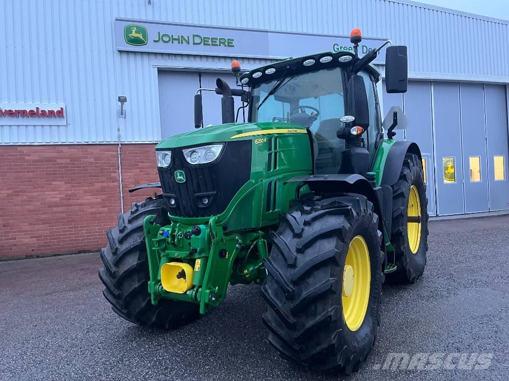 John Deere 6250 R Traktorer