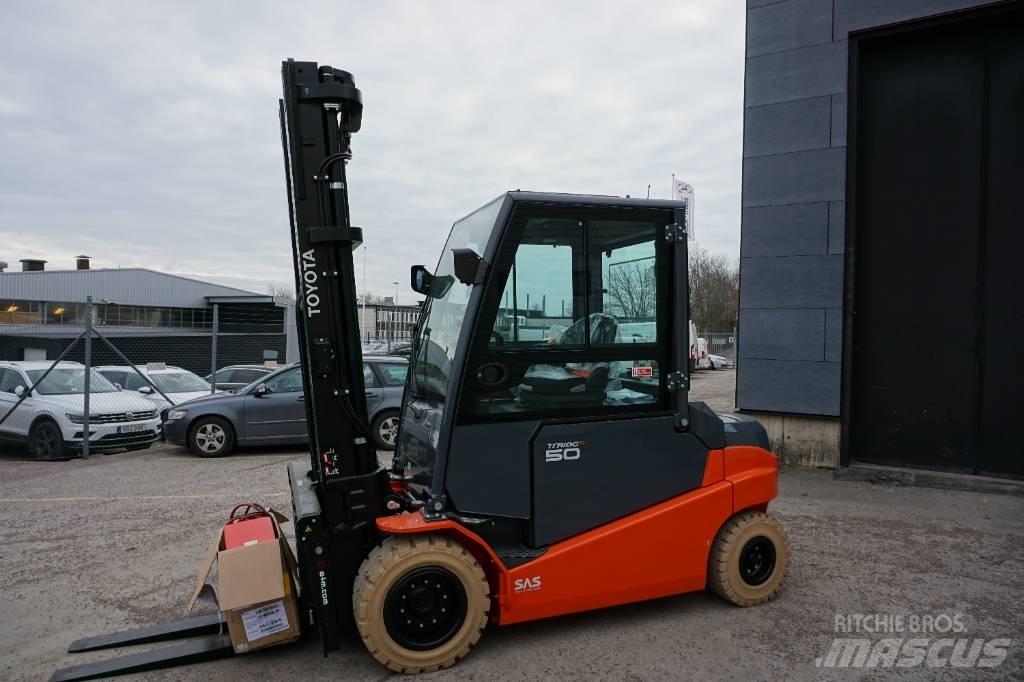 Toyota 8FBMT50 Elmotviktstruckar