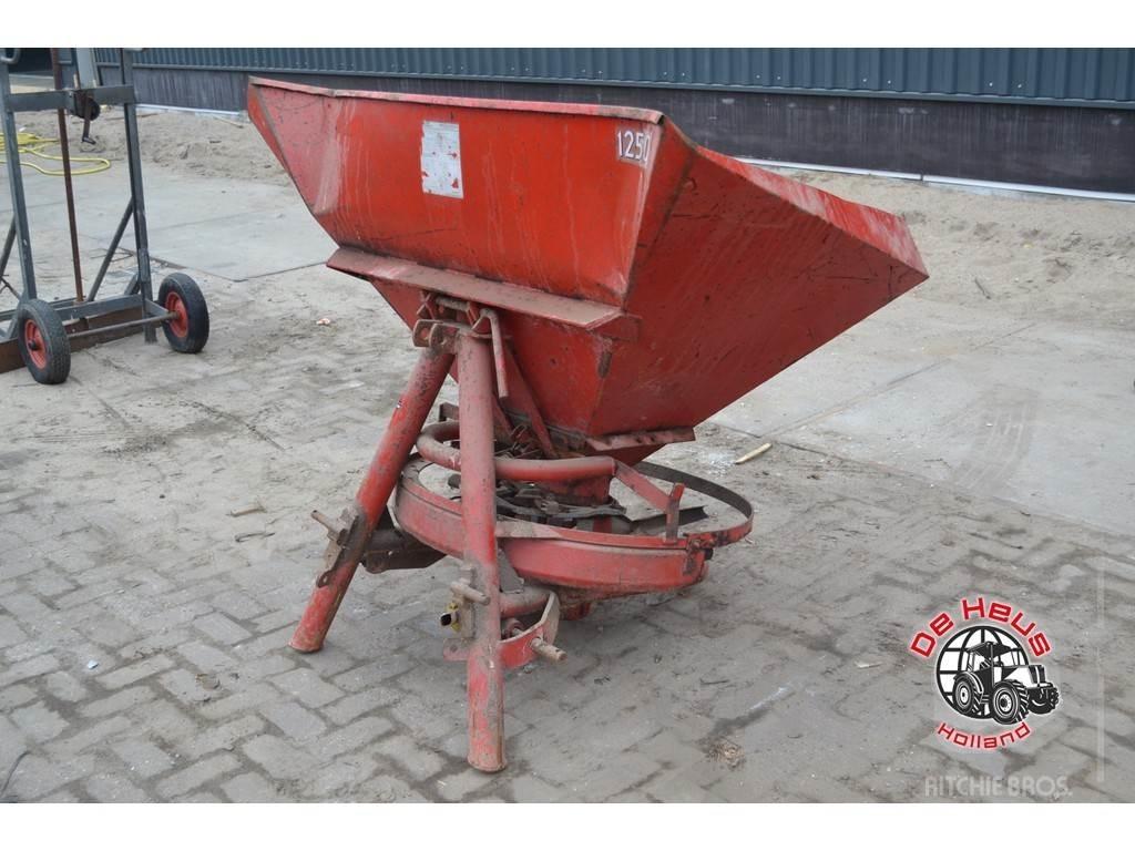 Lely 1250 Mineralgödselspridare