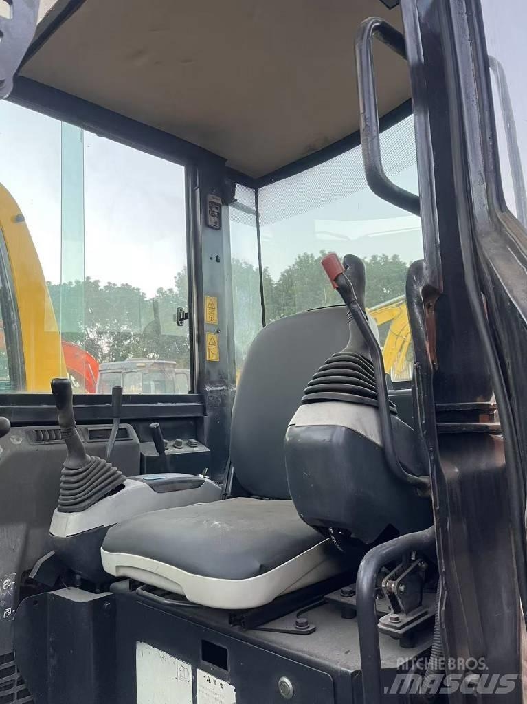 Komatsu PC 30 Bandgrävare