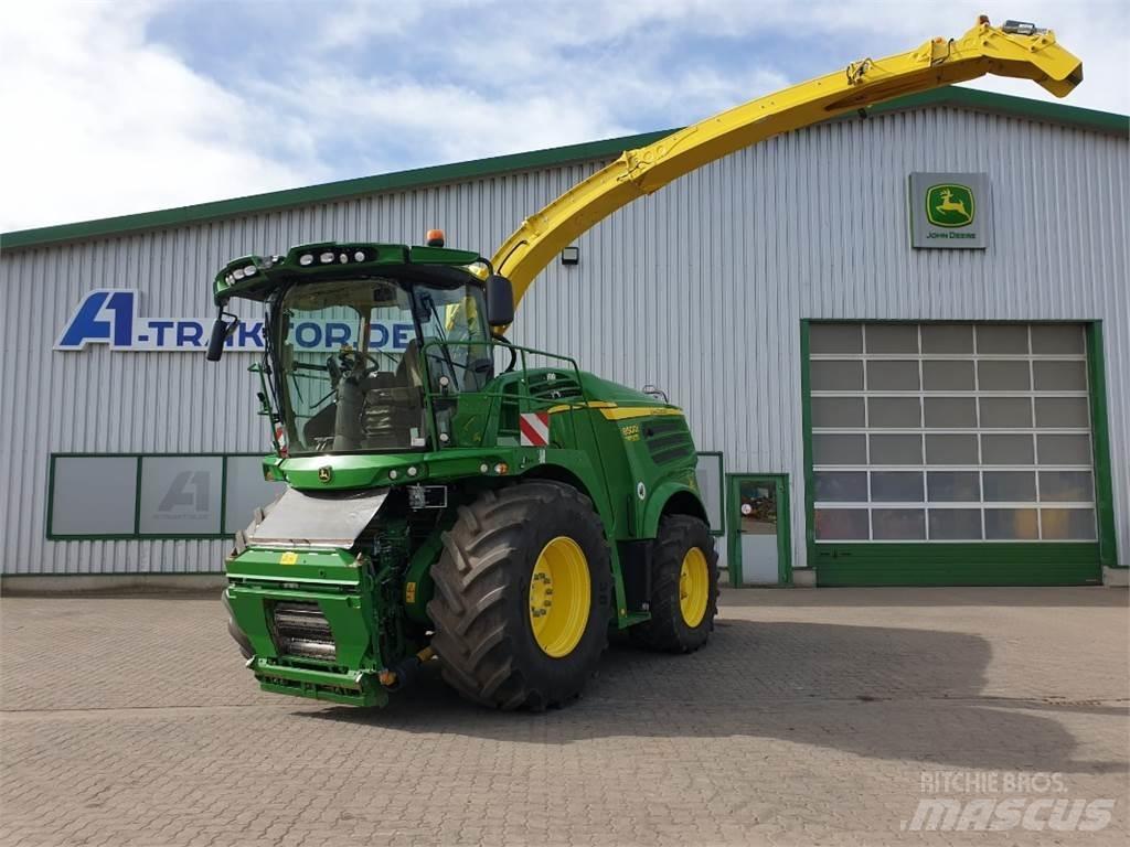 John Deere 8500 Fälthackar