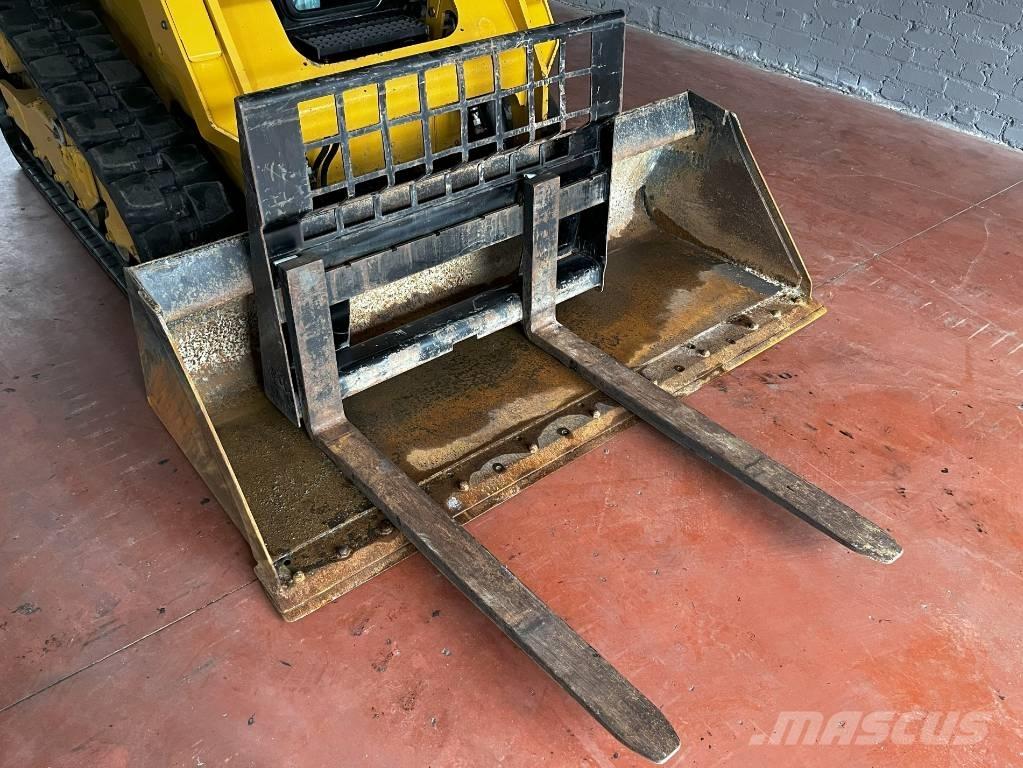CAT 259 D Kompaktlastare