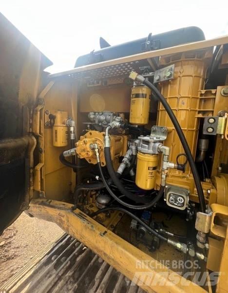 CAT 318 B Bandgrävare
